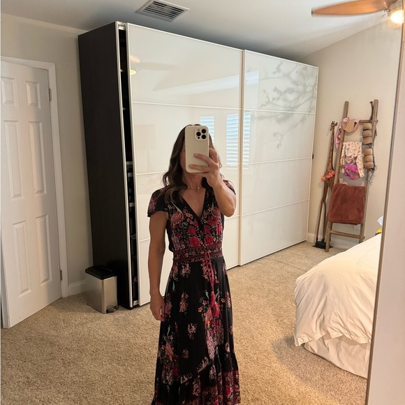 Spell Hotel Paradiso Gown Small - Picture 3 of 11